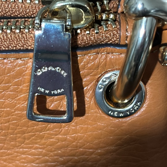 2000 Coach Orange Mia Crossbody Double Zip Compartments Hidden Snap Closure NWOT - Picture 5 of 16